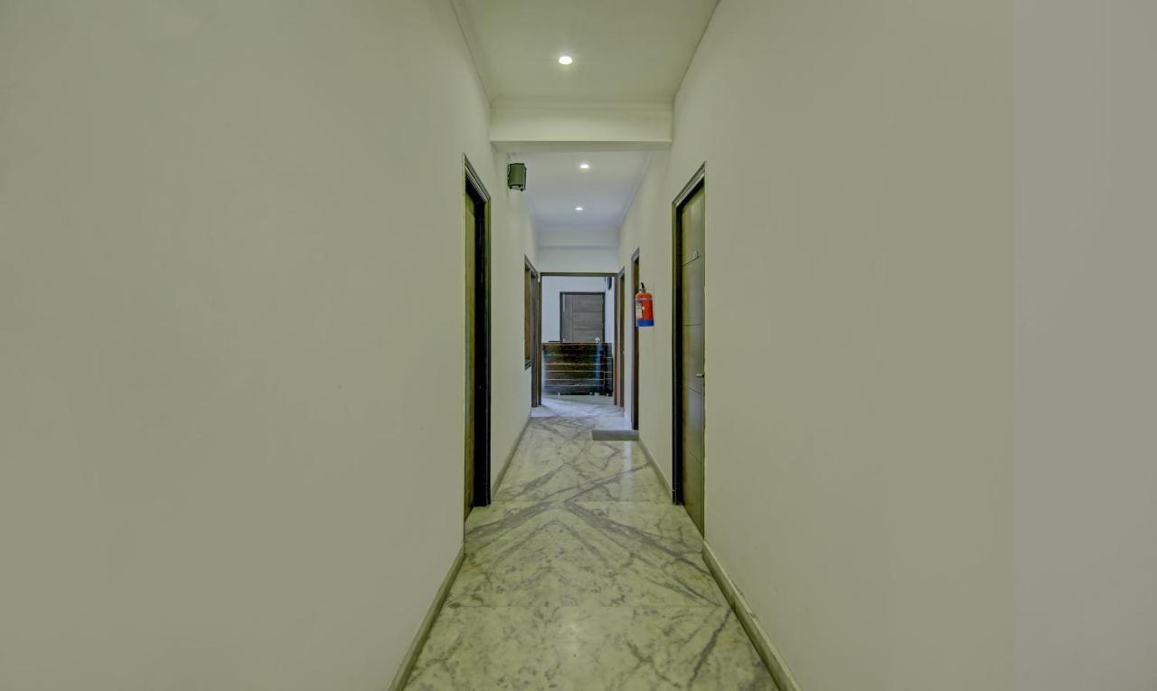 Itsy Hotels Swastika Inn Sector 26 Noida Luaran gambar